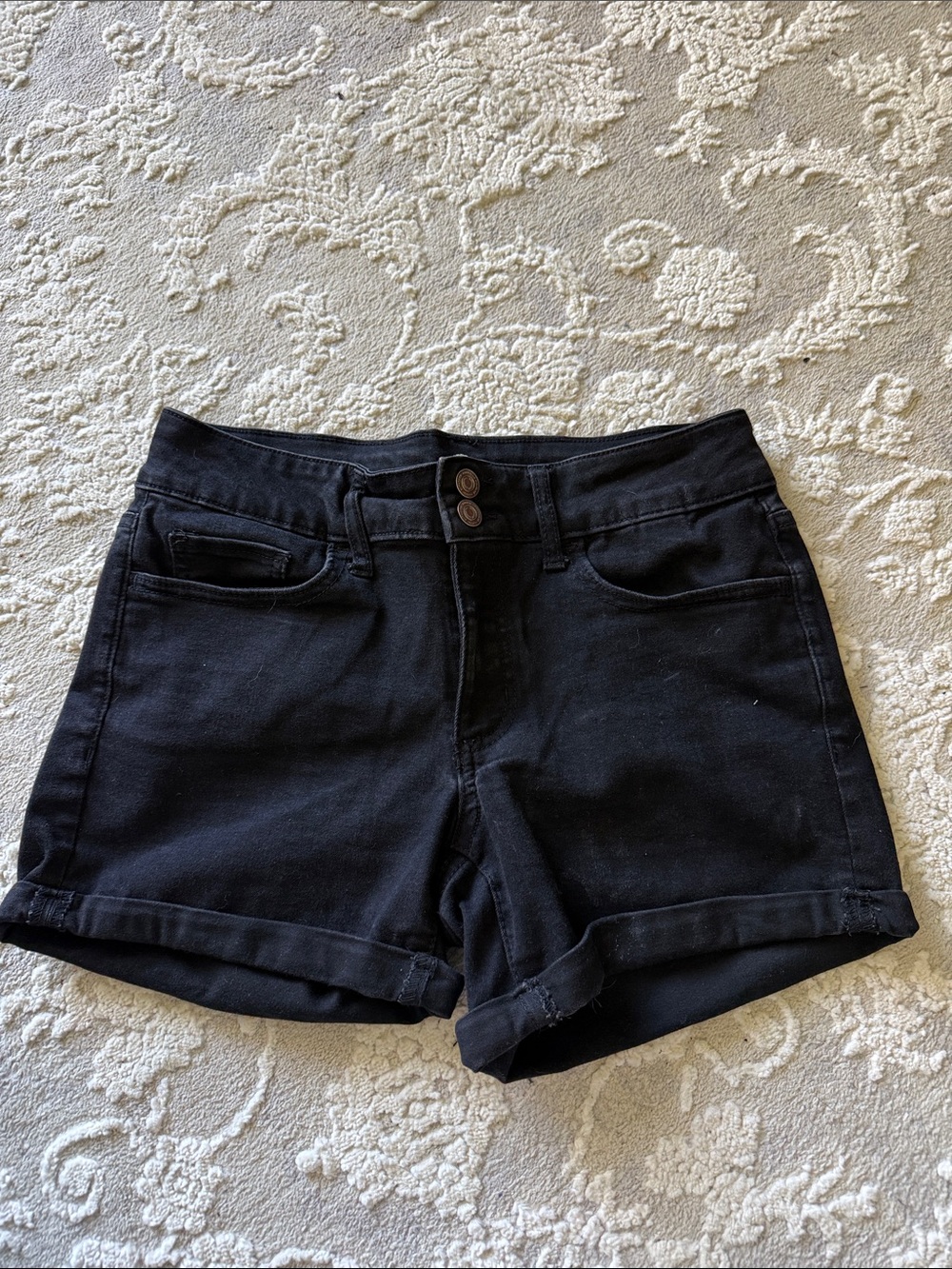 SO Black High-Rise Cuffed Denim Shorts